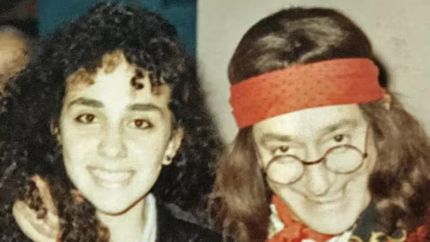 Sabrina y su papá en una postal de los 80.