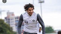 Adrián Alcaraz no será refuerzo de Lanús.