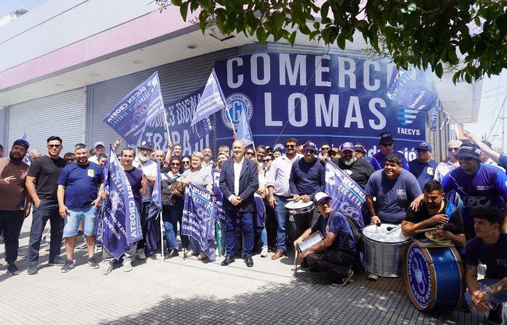 El CEC de Lomas de Zamora acompañó el reclamo.