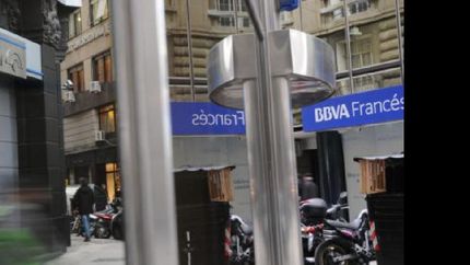 pese a la recesion, los bancos ganaron $26.143 millones