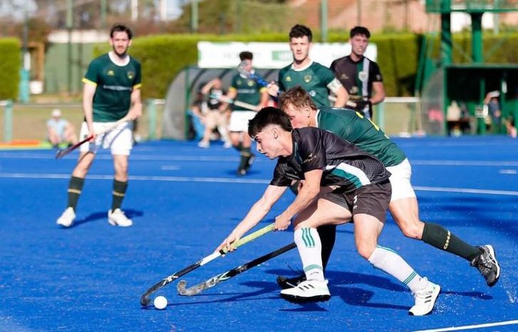Banfield retornó a al elite del hockey.