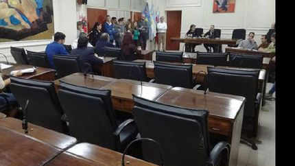 sin quorum, no se trato la rendicion de cuentas
