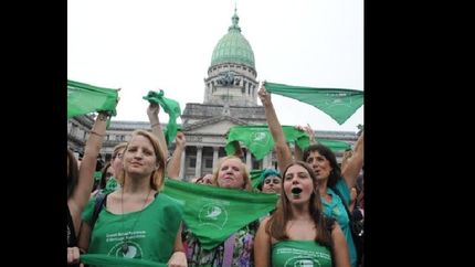 Avanza el debate sobre el aborto en el Congreso