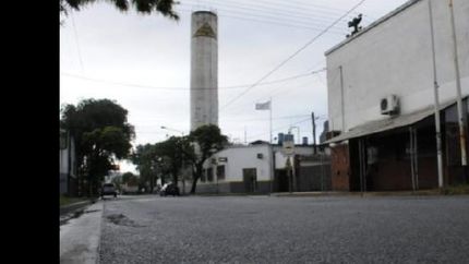 crisis: cierran mas plantas y suspenden a trabajadores