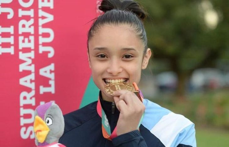 La taekwondista lomense le dio una medalla de oro a la delegación nacional.