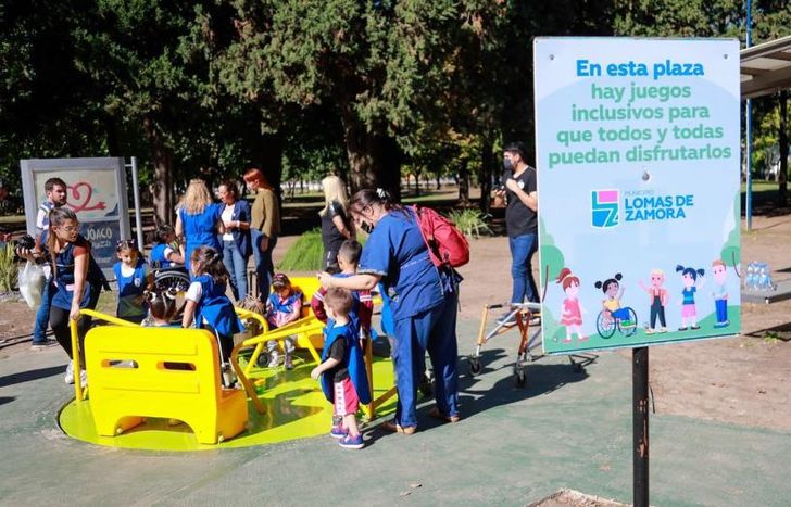 Hay juegos integradores en los distintos barrios de la ciudad.