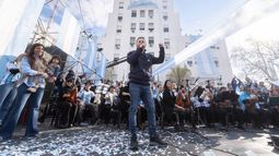 Federico Otermín: Cuidemos la Patria; si nos quieren tristes y separados acá estamos.