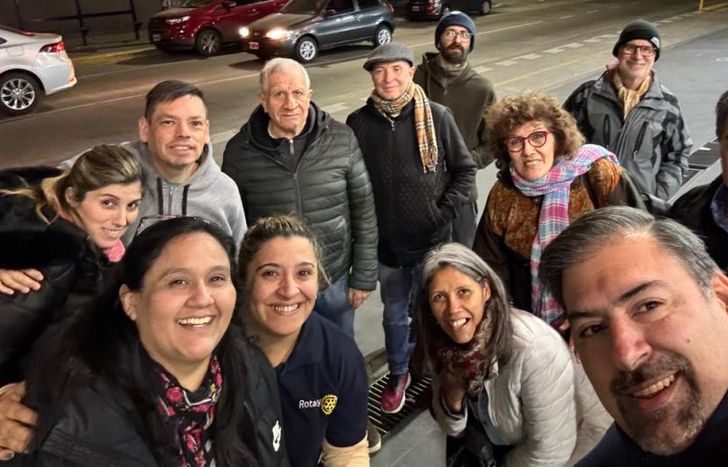 Los rotarios de Lomas unidos para brindar ayuda social.