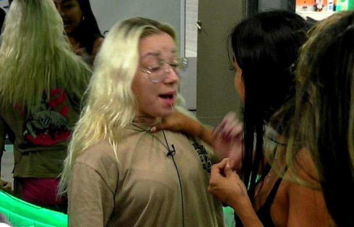 Luz contra La Tana en Gran Hermano.