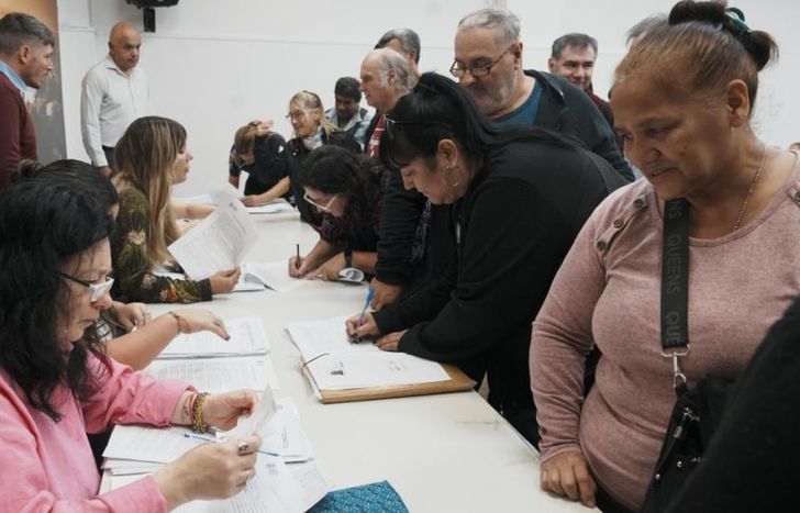 Este mes firmaron 77 escrituras y 33 convenios de escrituración.