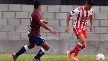 Iván Becker no seguirá en el plantel Albirrojo. Iván Becker no seguirá en el plantel Albirrojo.
