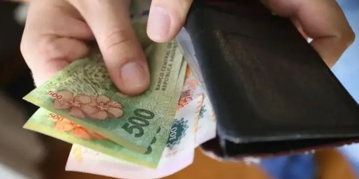 Crisis económica: 7 de cada 10 argentinos perciben que los salarios no alcanzan.