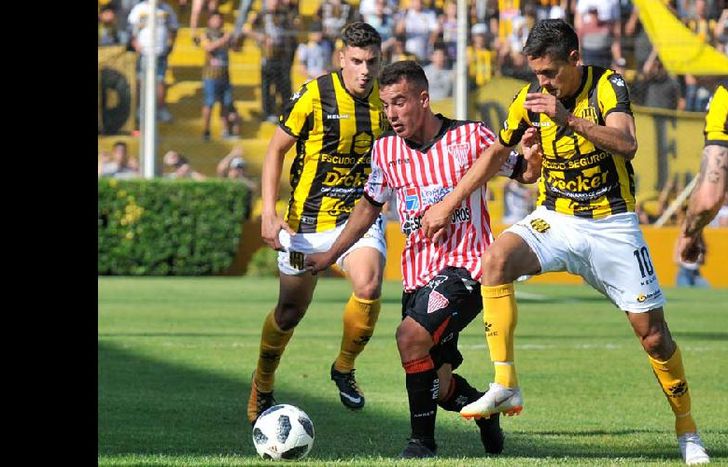 Turraca, el autor del gol, fue el mejor de Los Andes. Foto: gentileza Jonathan Rincón (Fútbol en Milrayitas).