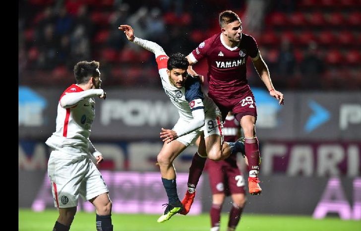 Thaller jugó 20 partidos desde su debut.