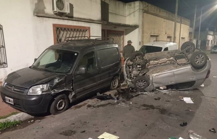 La persecución terminó con un impresionante choque en Fiorito.