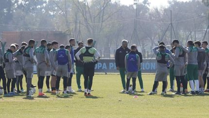 Banfield suma una nueva cara charrúa.