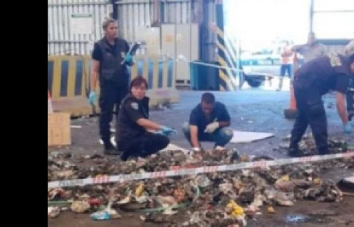 esperan los resultados de la autopsia para determinar si eran restos de un feto o de un recién nacido.