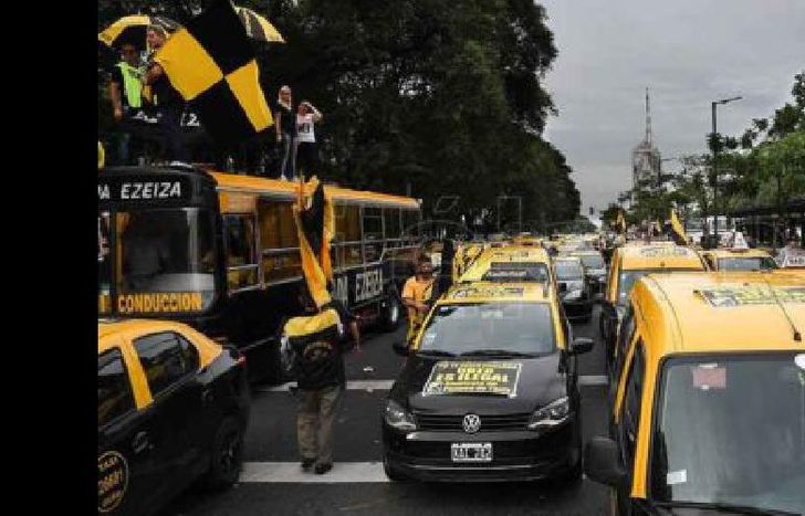 Van a escuchar la votación de la ley.