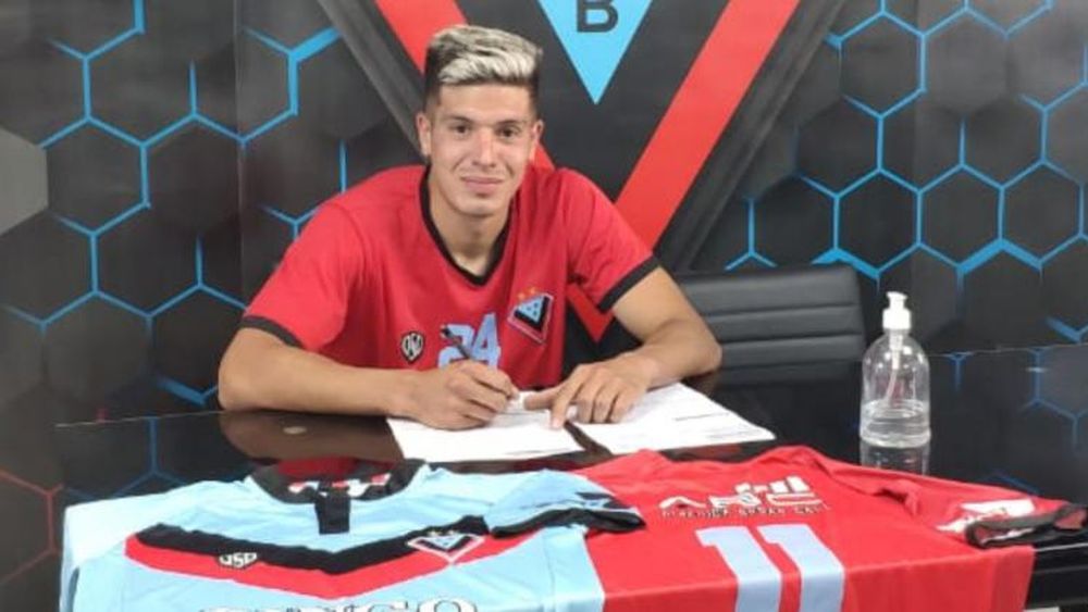Noble firmó contrato hasta diciembre de 2022.