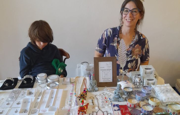Para apoyar a los emprendedores de la zona.