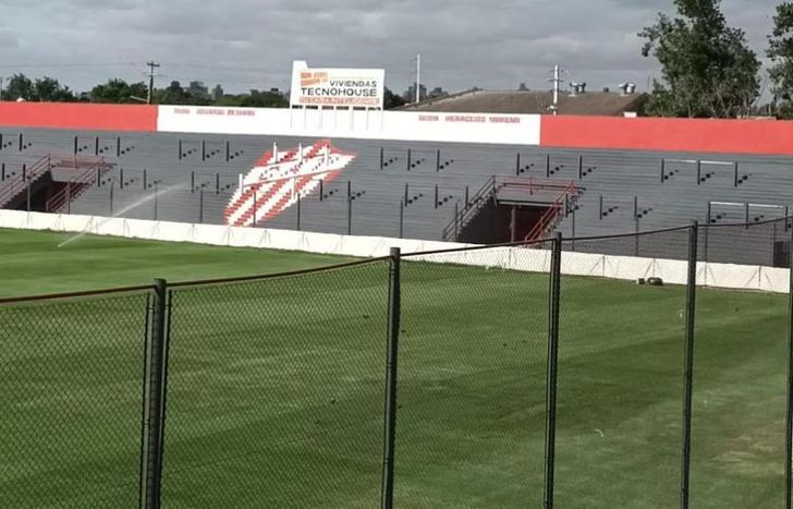 El estadio Pablo Comelli luce impecable.
