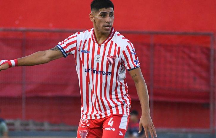 Lucas Barrientos disputó su último partido ante Deportivo Madryn.