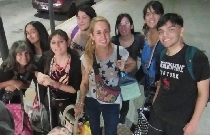 Salen a las calles todos los lunes y miércoles a las 19.