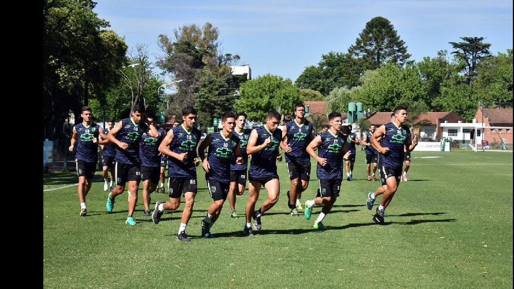 Mientras esperan a Falcioni, el Taladro regresa al trabajo