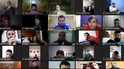 dabove charlo y aconsejo a los juveniles