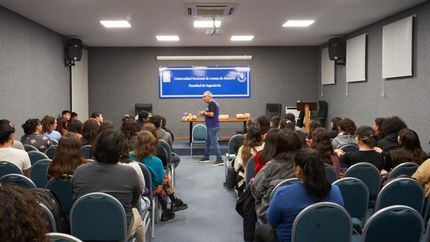 Las personas van a aprender a reconocer y actuar ante situaciones de riesgo.