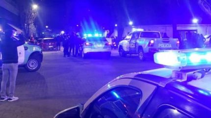 La Policía en el escenario del asesinato.