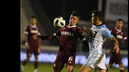 lanus reacciono tarde y fue eliminado de la copa argentina