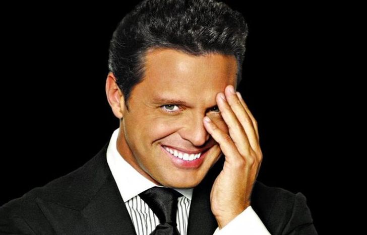 Entradas costosas para ver al cantante.