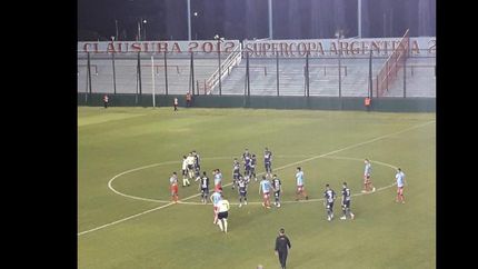 En Sarandi, el Tricolor sufrió su segunda derrota en el torneo.