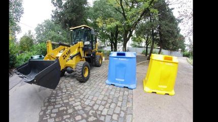 Lomas: suman maquinaria para reforzar la limpieza y reabren los Puntos Verdes