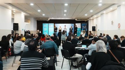El encuentro se realizó en la Cámara de Comercio de Lomas.