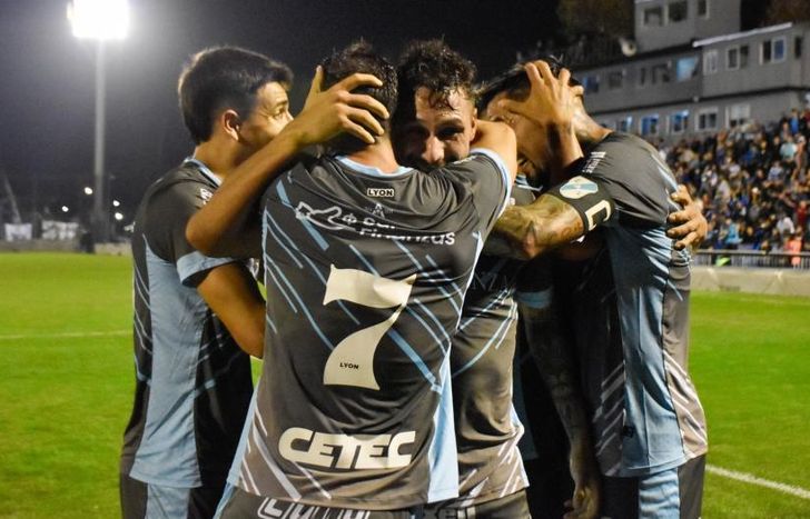 El Gasolero se recuperó y brilló ante el Gallo.