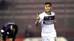 Teófilo Gutiérrez tuvo un paso fugaz por Lanús.
