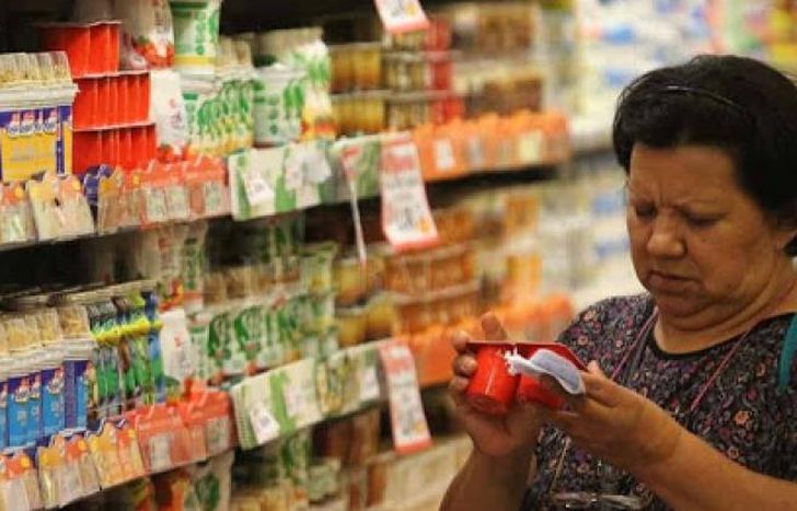 La suba de alimentos es clave en el costo de vida.