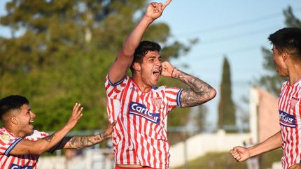 Guido Segalerba renovó su contrato con Los Andes. Guido Segalerba renovó su contrato con Los Andes.