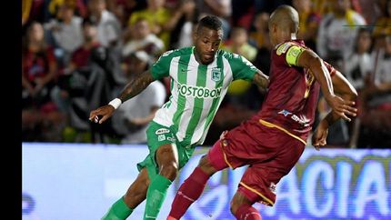 El futbolista de 26 años llega procedente de Atlético Nacional de Colombia.