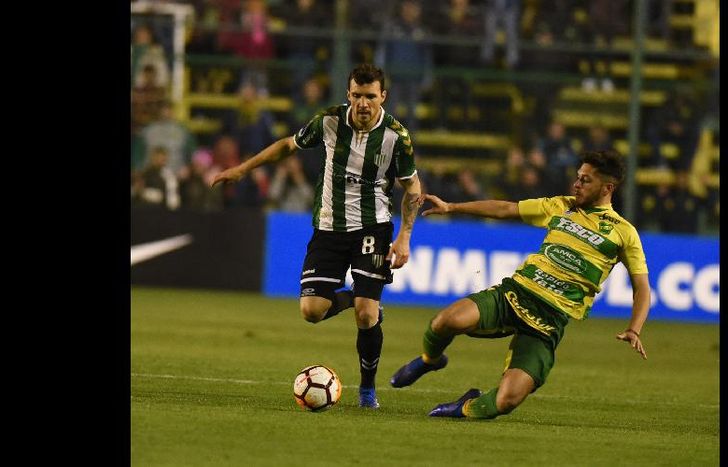 Nicolás Bertolo volvería al once contra el Rojo.