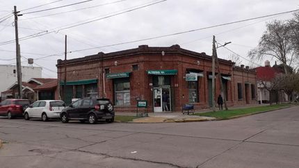 El Trébol se mantiene de pie. Historia viva de Villa Galicia.