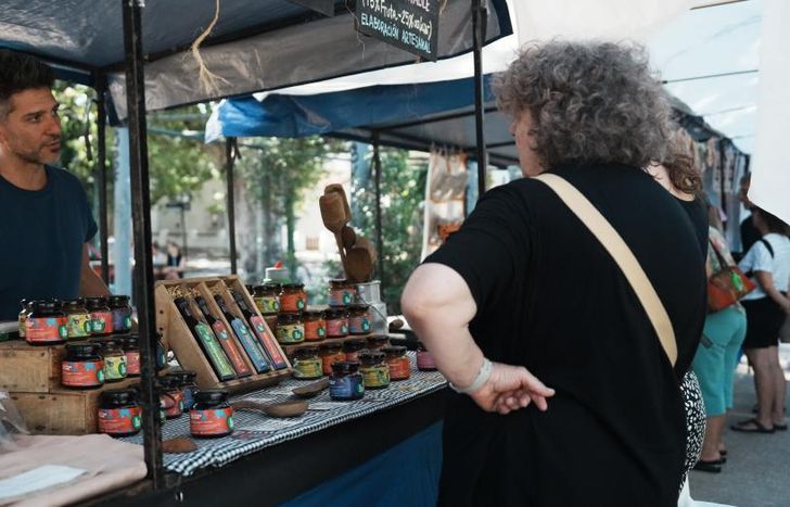 Los vecinos encontrarán múltiples stands de emprendedores.