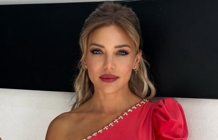 Evangelina Anderson fue vista con un jugador.