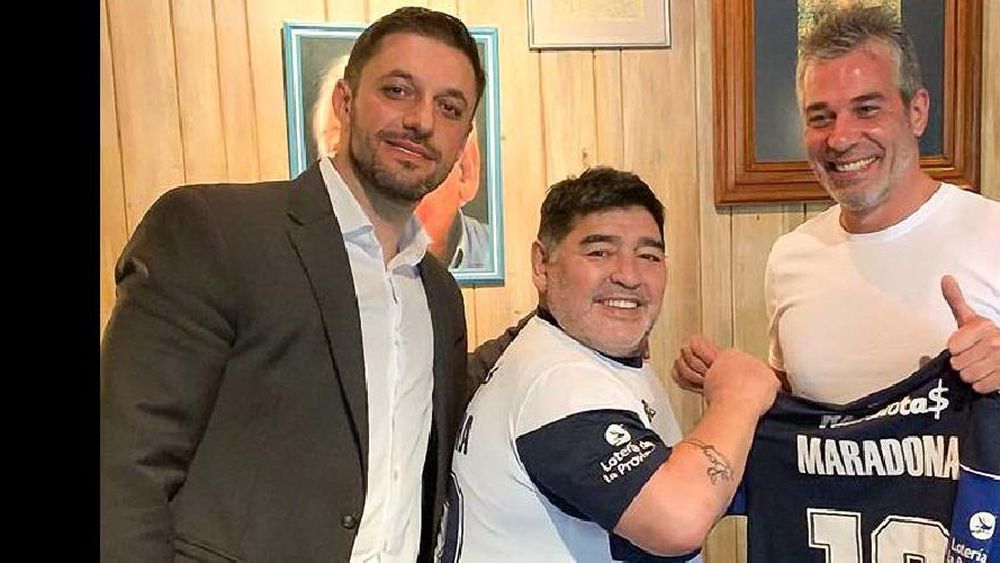 Diego desembarcó en Gimnasia