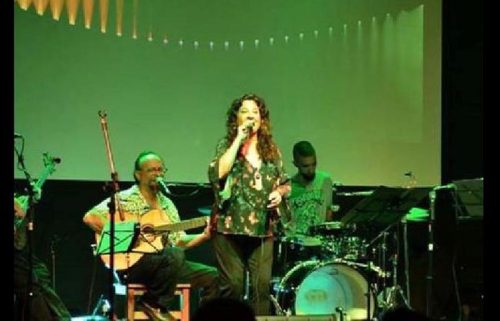 SONARÁN CANCIONES DE TOM JOBIM.