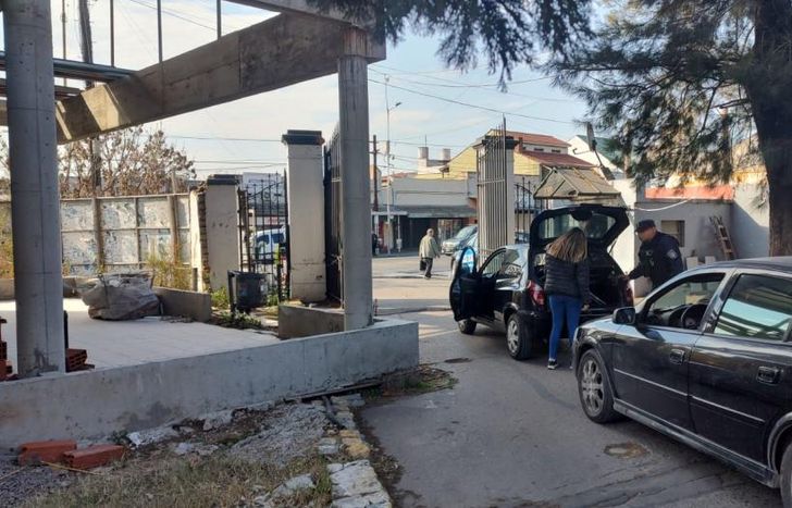 Hay presencia constante de personal policial para tareas preventivas las 24 horas.