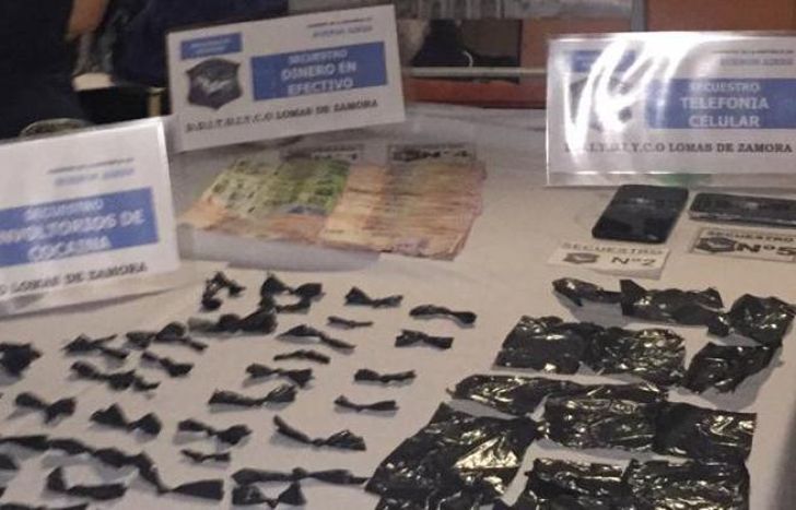 Un detenido por tenencia ilegal de drogas en Villa Fiorito.