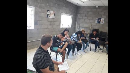 lomas: asisten y capacitan a los vecinos para su insercion laboral